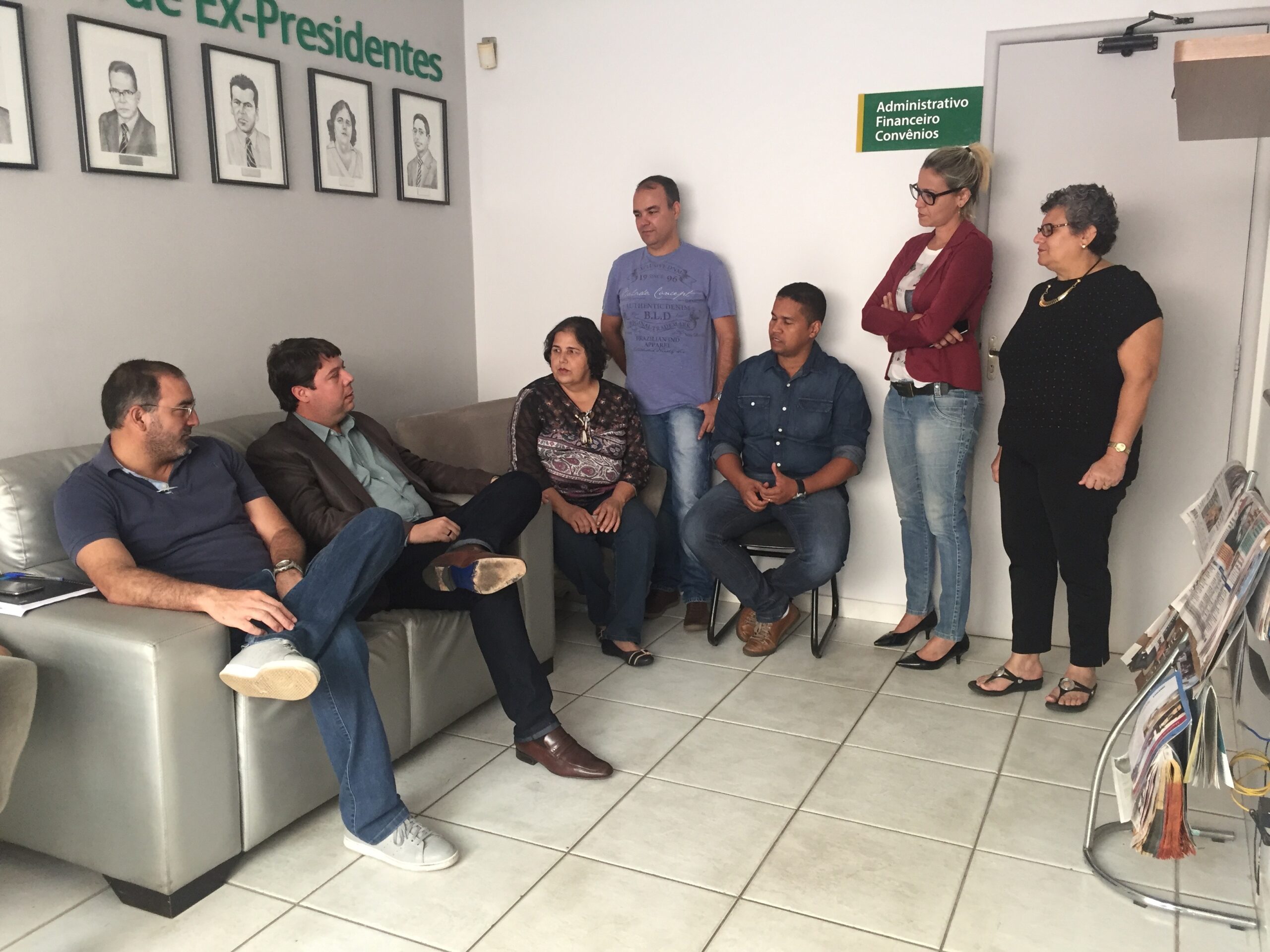 Visita dep Karlos Cabral