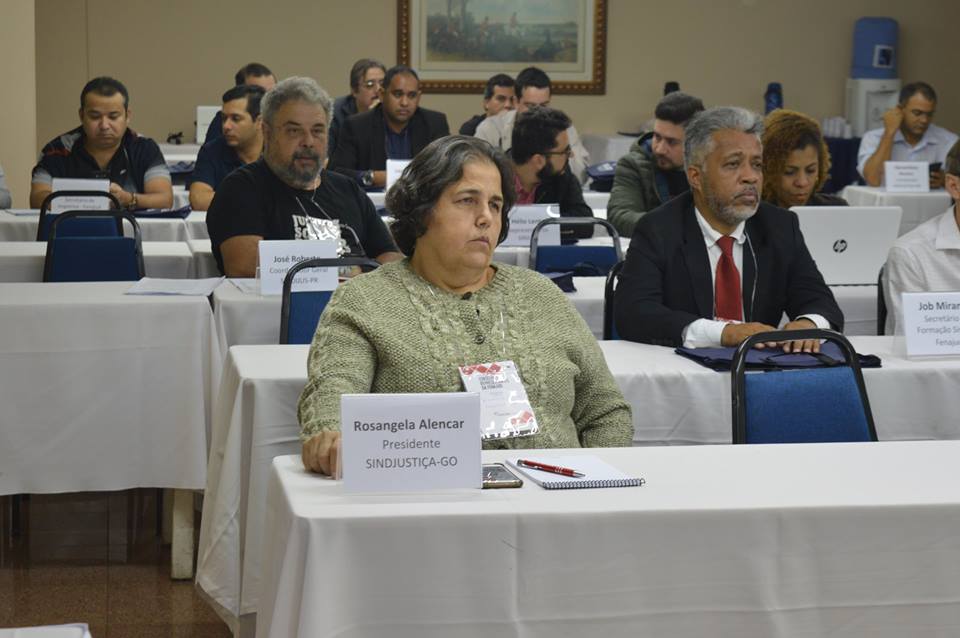 Presidente Rosângela Alencar na reunião do Conselho de Representantes da Fenajud