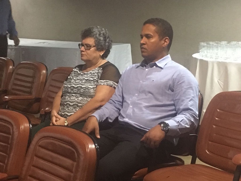 No auditório do TJGO, integrantes da diretoria do SINDJUSTIÇA deram as boas-vindas aos novos servidores do Judiciário