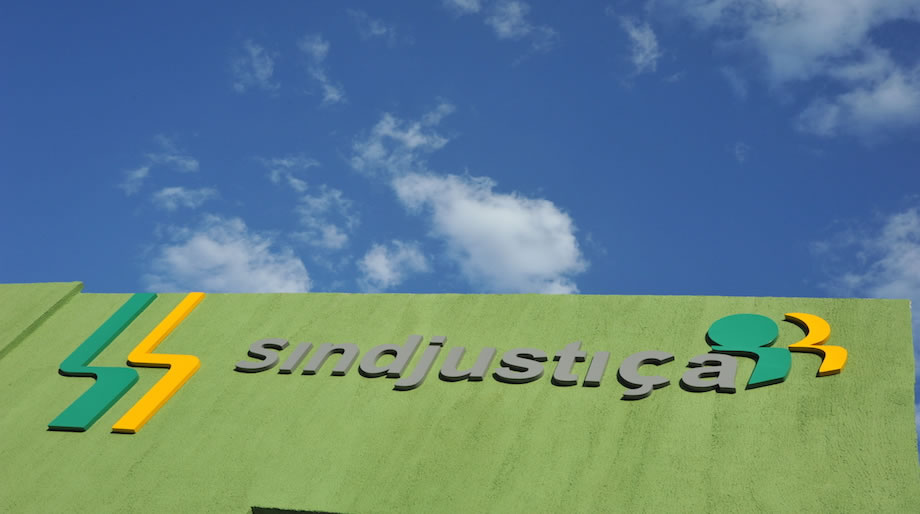 marca-fachada-sede-sindjustica