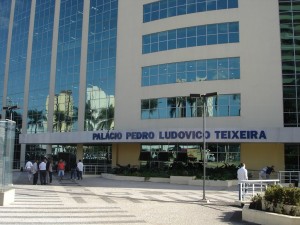 Servidores caminharão junto até a sede administrativa do Governo de Goiás